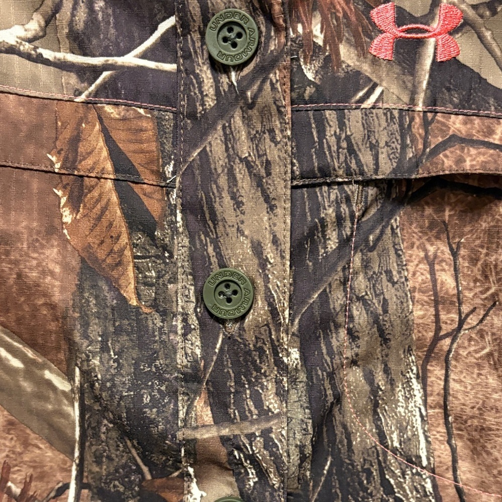 Under Armour Womens Woodland Camo Shirt - Picture 4 of 10